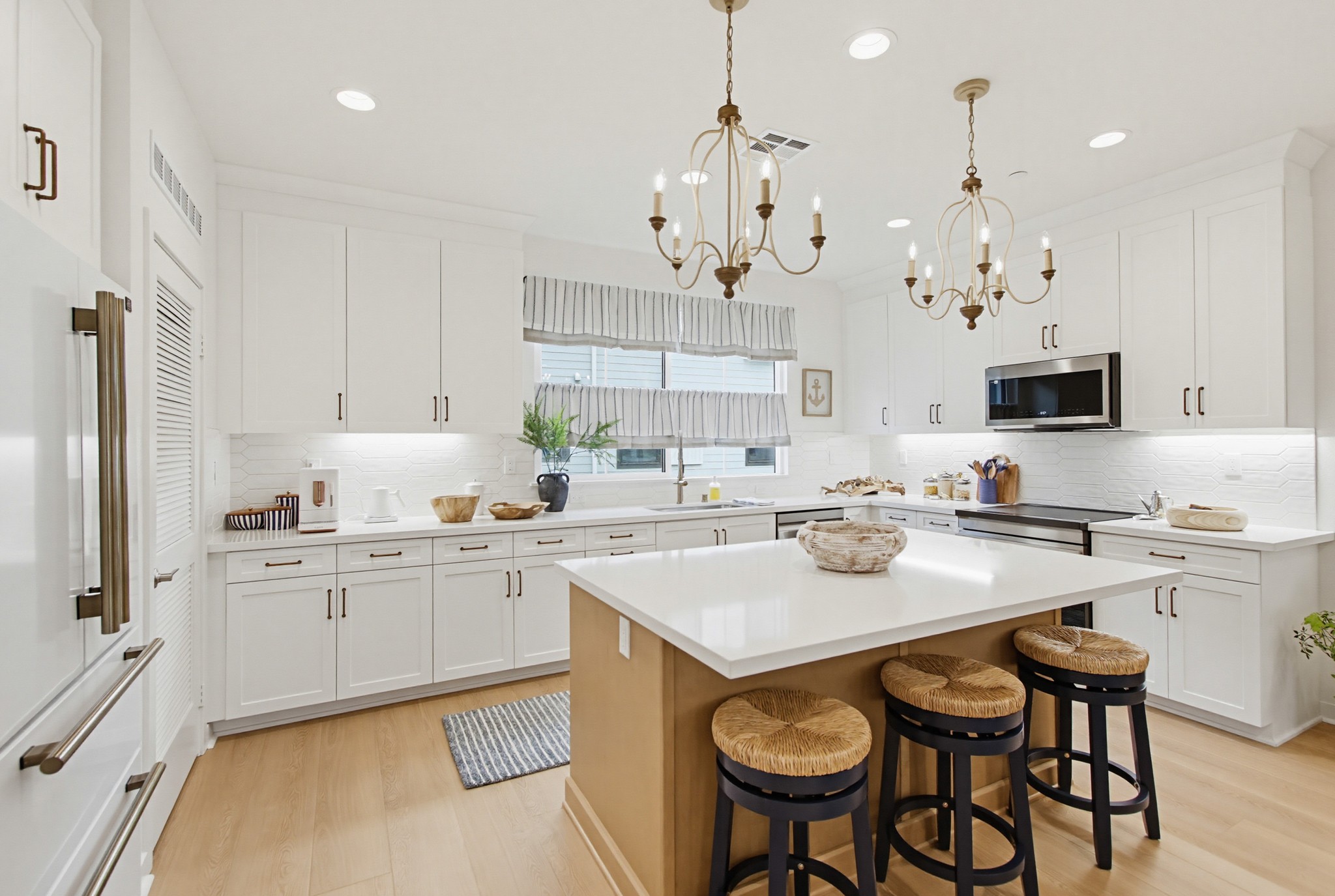 Virtual tour photo 42 of 133 for 2528 Delphinium Ln