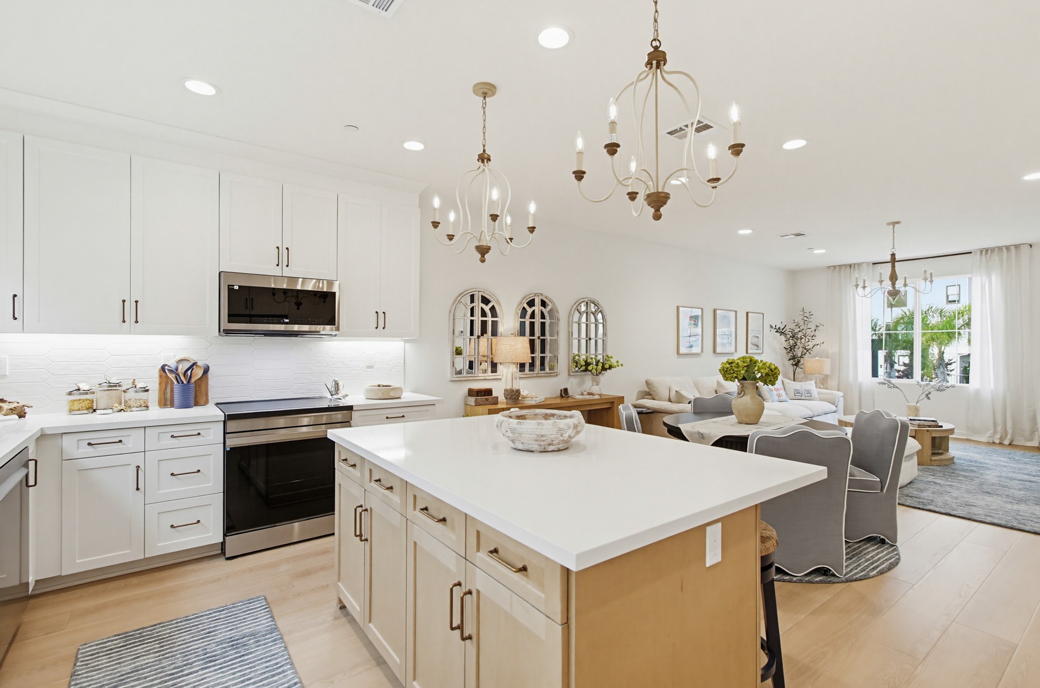 Virtual tour photo 46 of 133 for 2528 Delphinium Ln