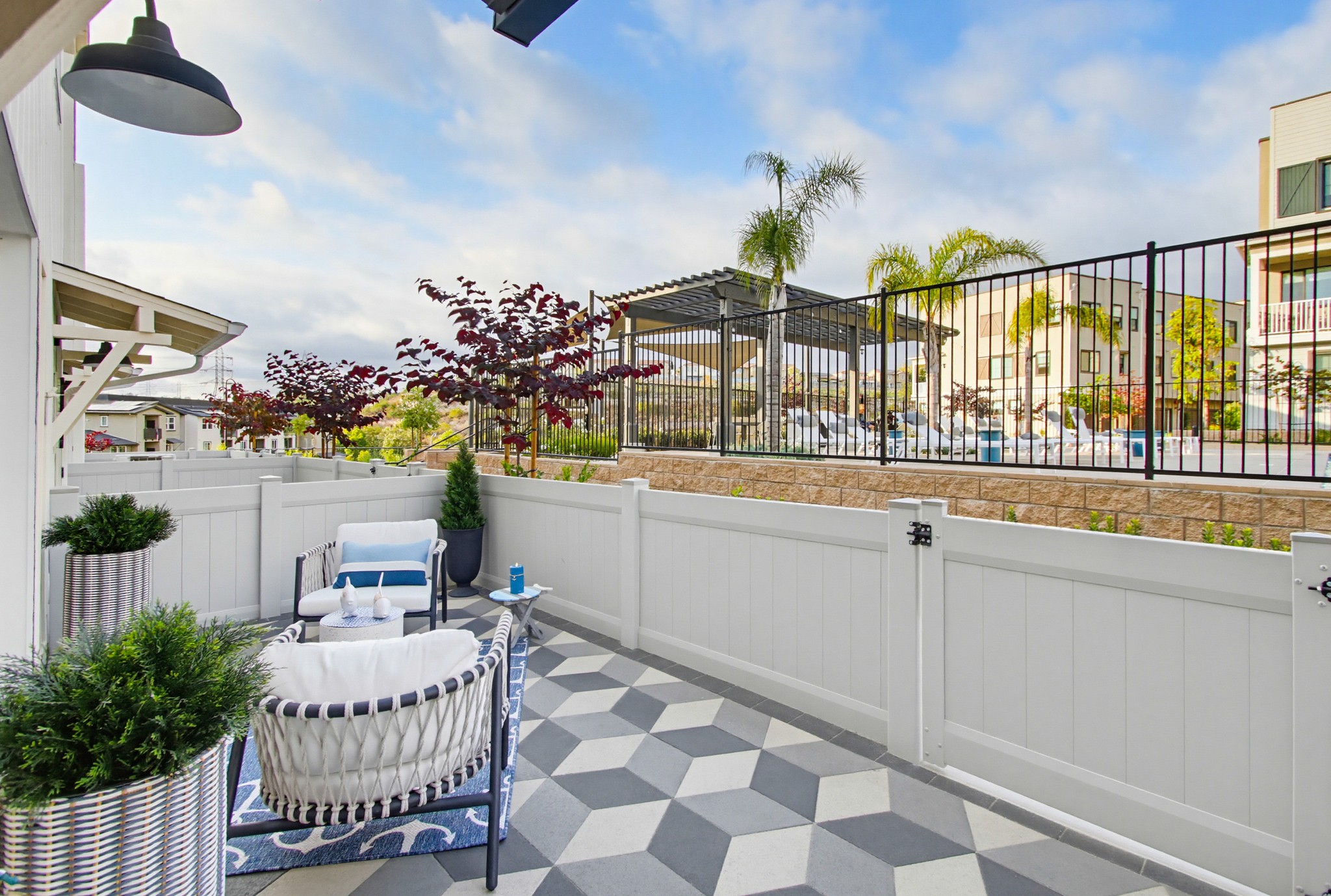 Virtual tour photo 78 of 133 for 2528 Delphinium Ln
