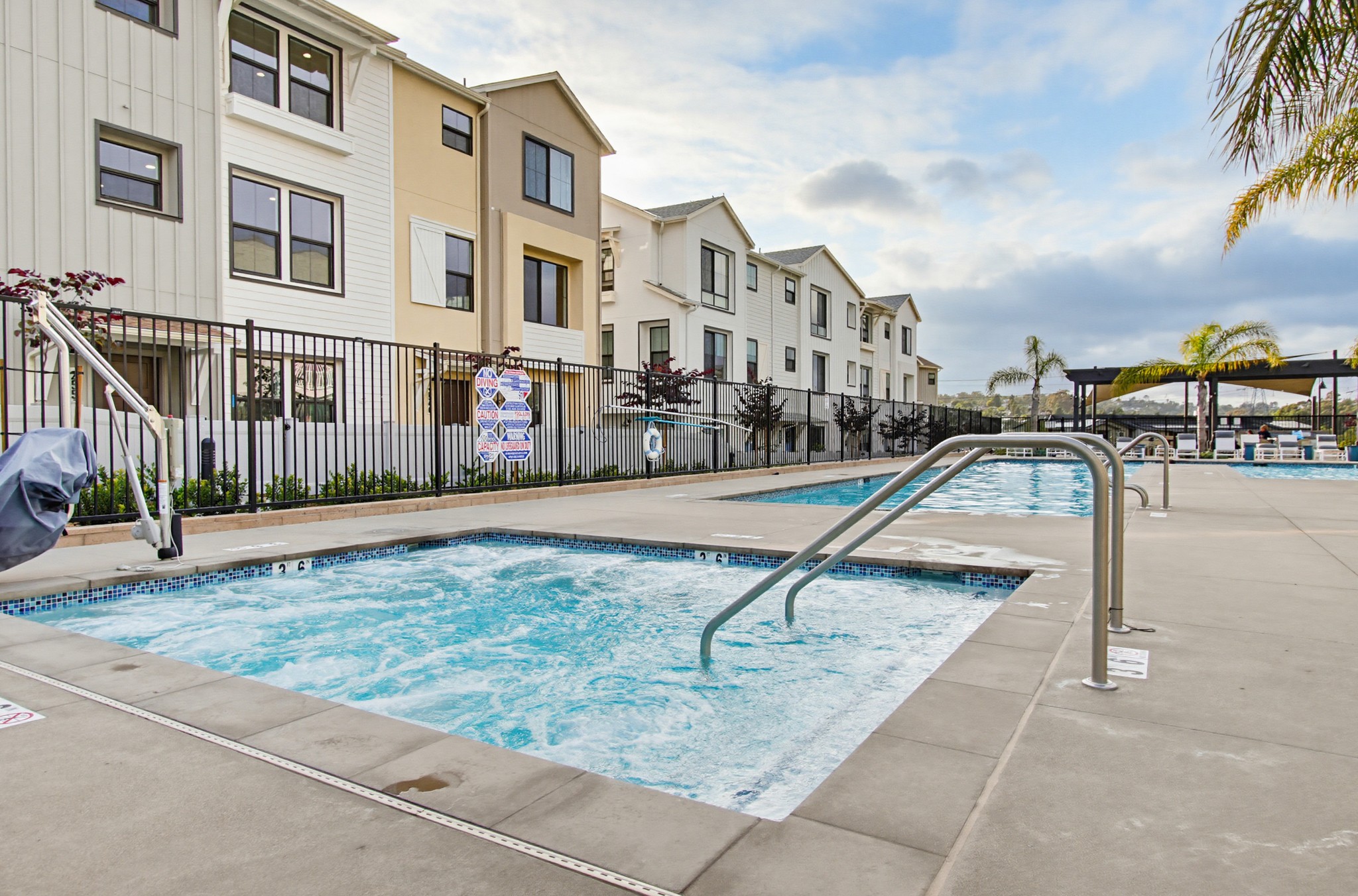 Virtual tour photo 97 of 133 for 2528 Delphinium Ln