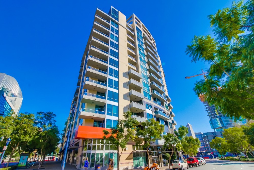 Virtual tour photo 3 of 37 for 253 10th Ave #726