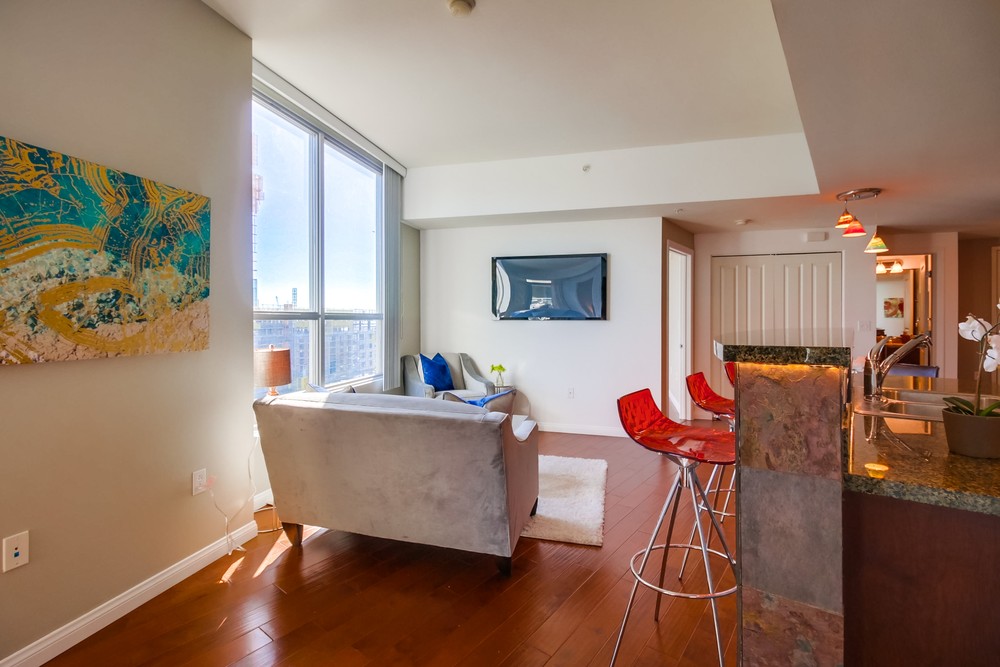 Virtual tour photo 13 of 37 for 253 10th Ave #726