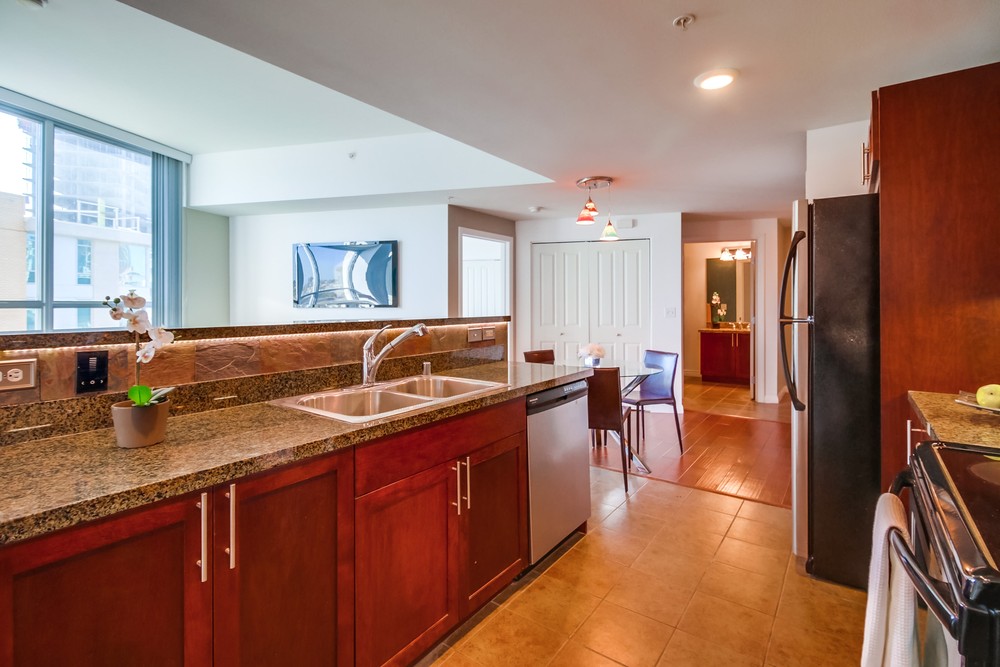 Virtual tour photo 18 of 37 for 253 10th Ave #726