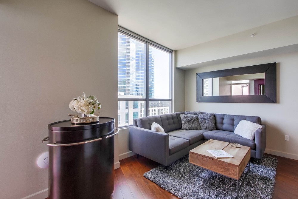 Virtual tour photo 11 of 56 for 253 Tenth Ave