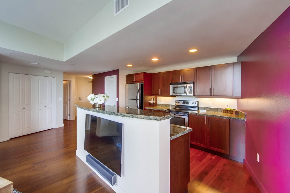 Virtual tour photo 13 of 56 for 253 Tenth Ave