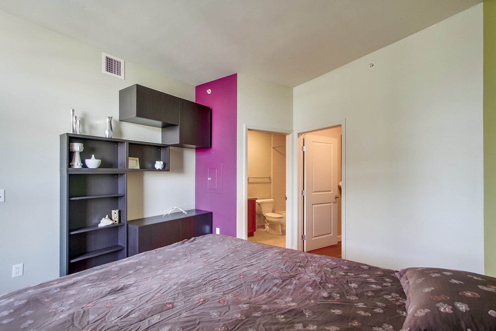 Virtual tour photo 22 of 56 for 253 Tenth Ave