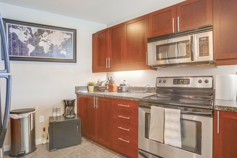 Virtual tour photo 17 of 58 for 253 Tenth Ave