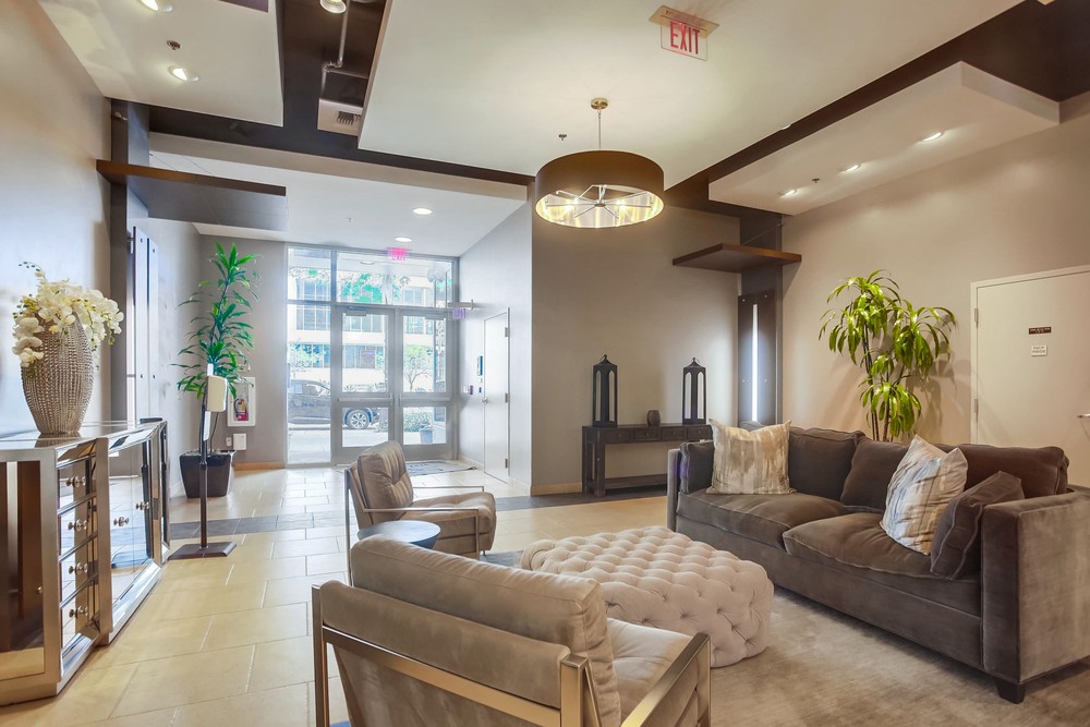 Virtual tour photo 37 of 58 for 253 Tenth Ave