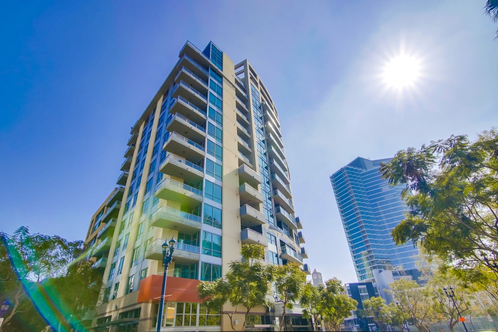 Virtual tour photo 3 of 51 for 253 Tenth Ave #420