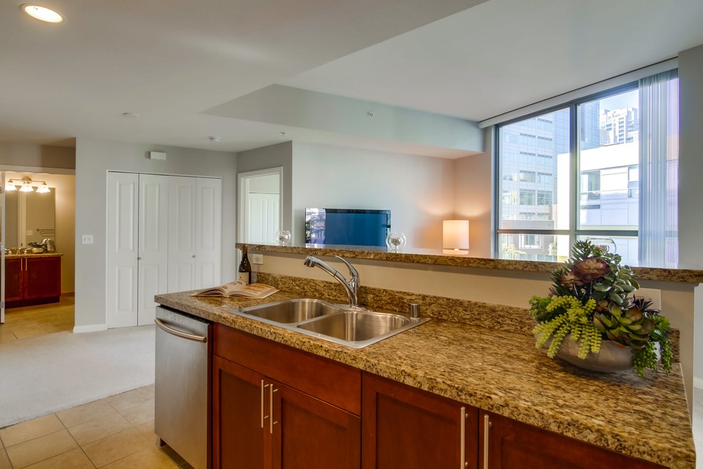 Virtual tour photo 19 of 51 for 253 Tenth Ave #420