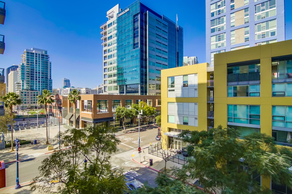 Virtual tour photo 45 of 51 for 253 Tenth Ave #420