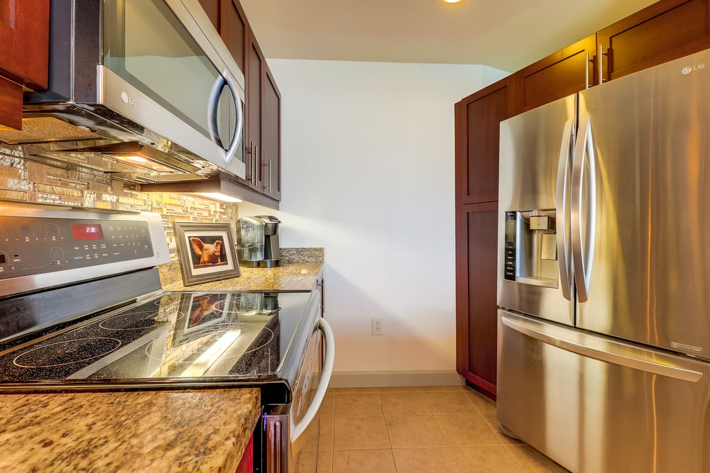Virtual tour photo 22 of 43 for 253 Tenth Ave #734