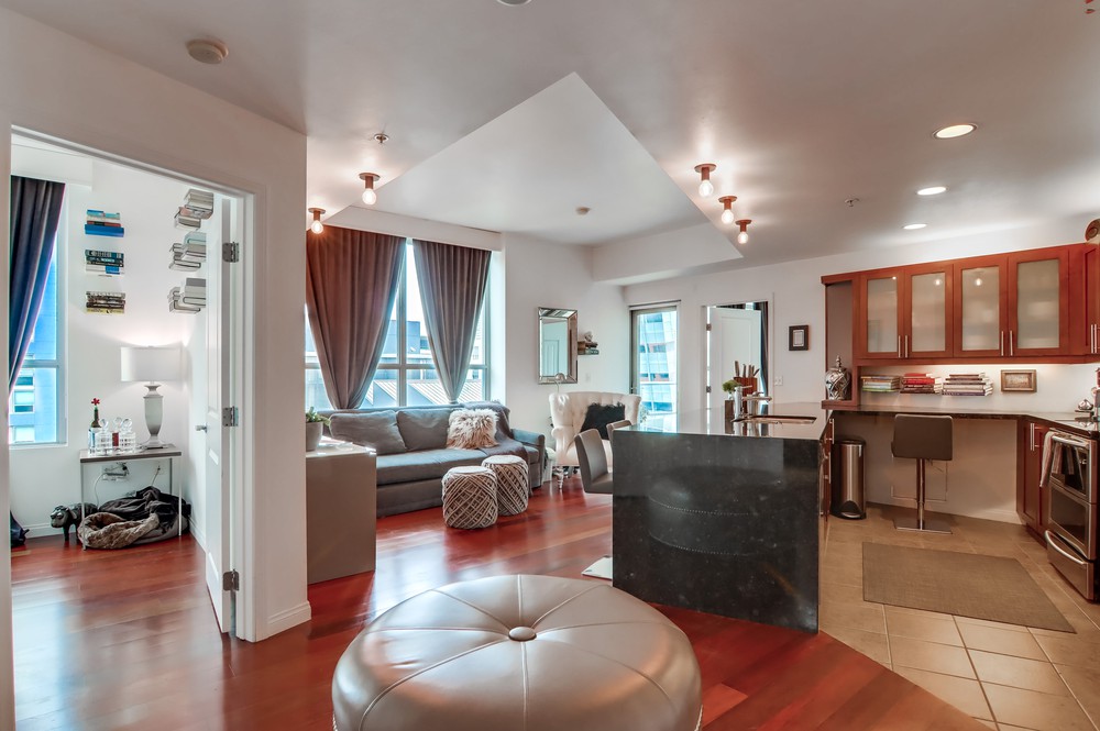 Virtual tour photo 5 of 38 for 253 Tenth Ave UNIT 1101