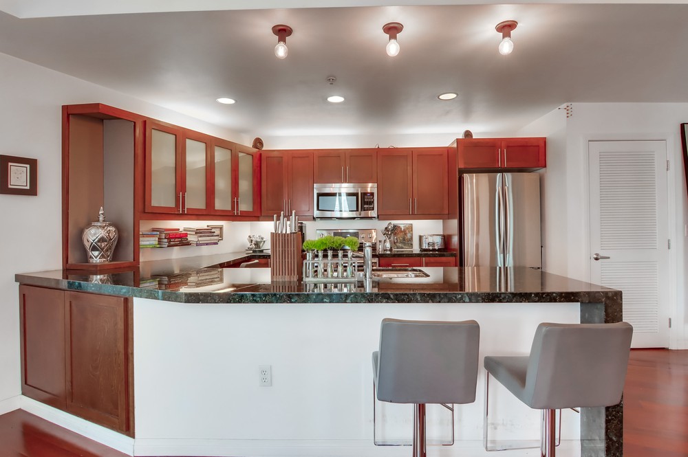 Virtual tour photo 11 of 38 for 253 Tenth Ave UNIT 1101
