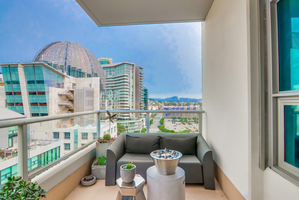 Virtual tour photo 33 of 38 for 253 Tenth Ave UNIT 1101