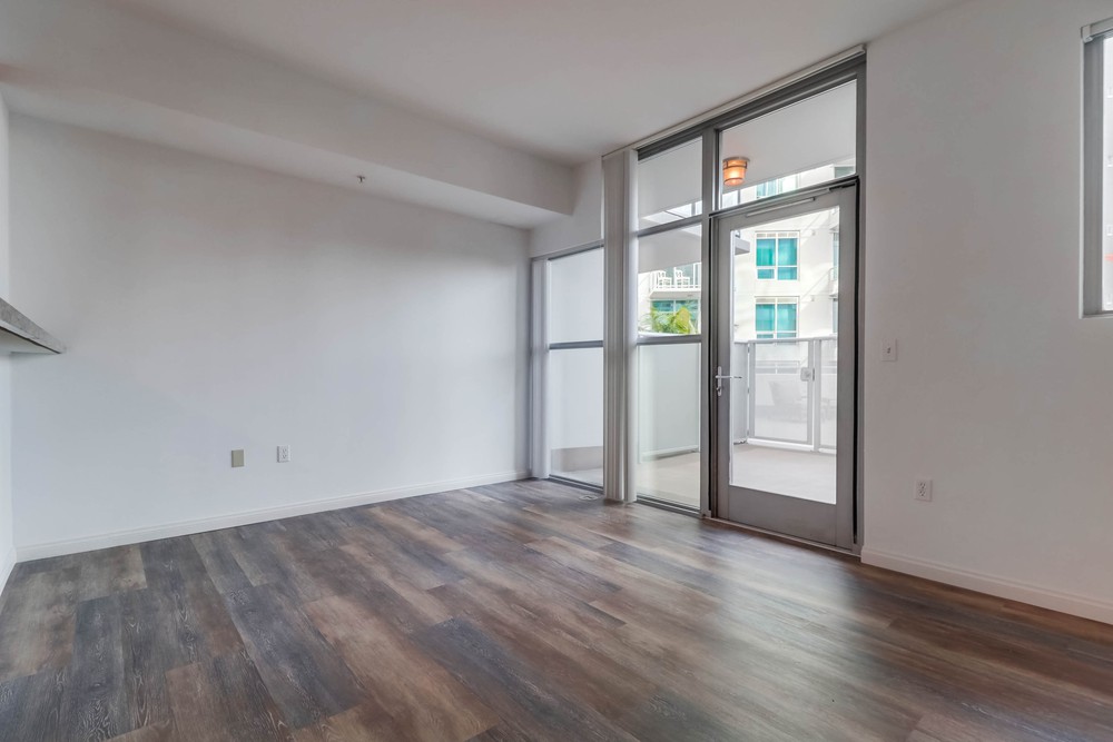 Virtual tour photo 5 of 20 for 253 Tenth Ave UNIT 228