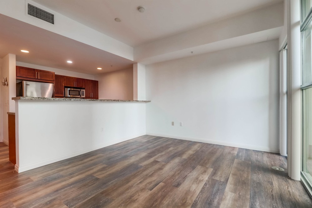Virtual tour photo 6 of 20 for 253 Tenth Ave UNIT 228