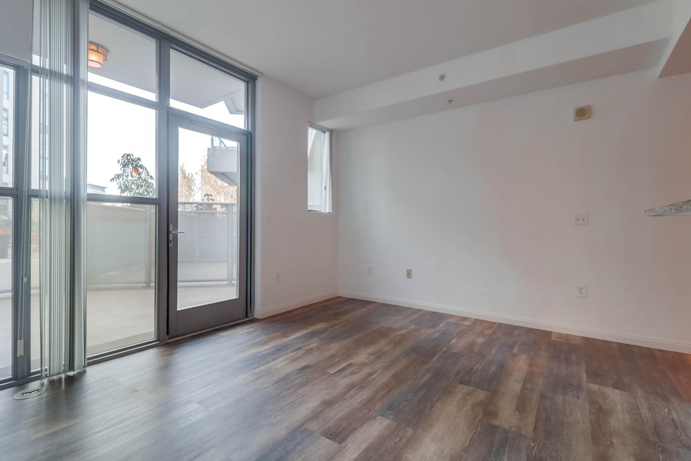 Virtual tour photo 8 of 20 for 253 Tenth Ave UNIT 228