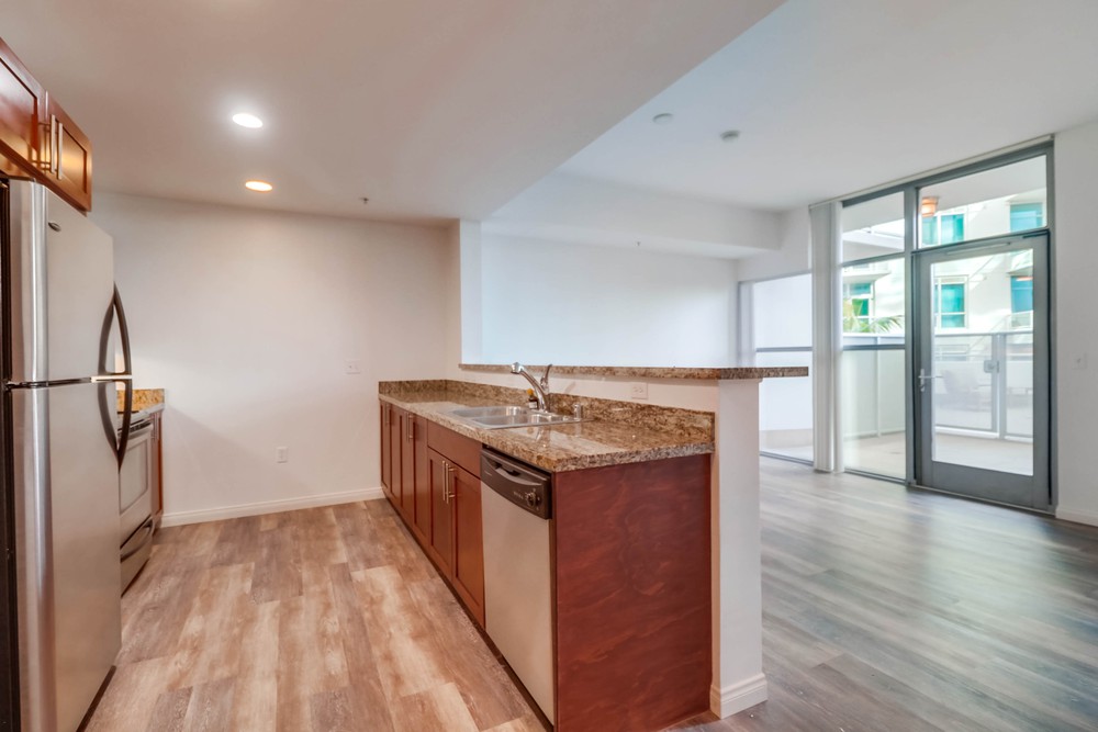 Virtual tour photo 9 of 20 for 253 Tenth Ave UNIT 228
