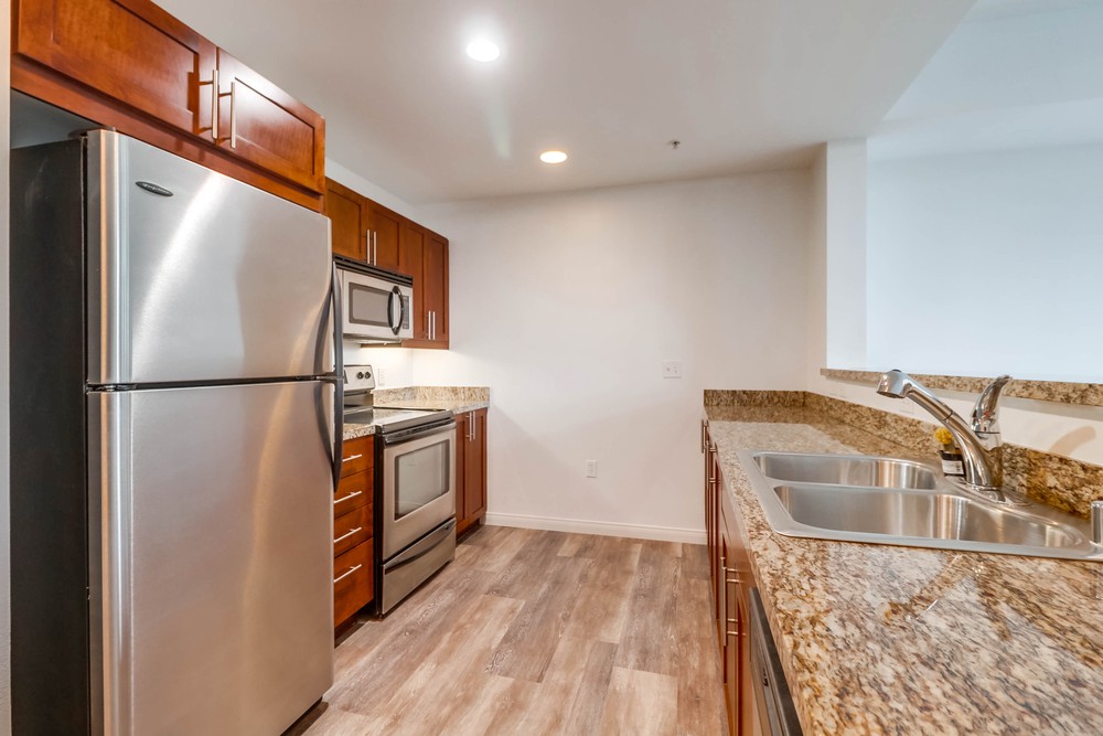 Virtual tour photo 11 of 20 for 253 Tenth Ave UNIT 228