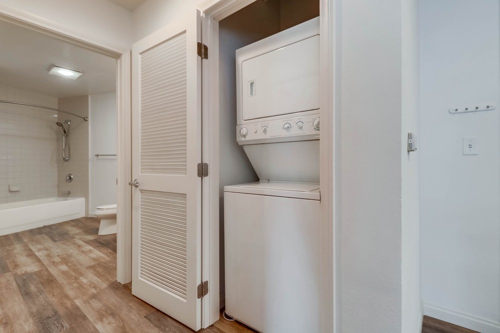 Virtual tour photo 13 of 20 for 253 Tenth Ave UNIT 228