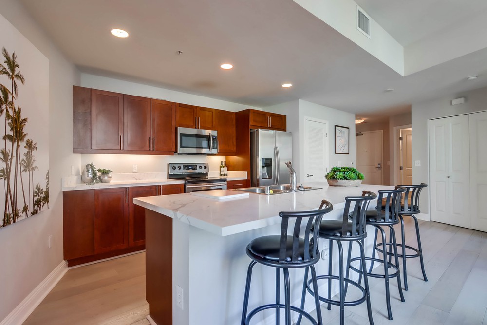 Virtual tour photo 10 of 30 for 253 Tenth Ave UNIT 420