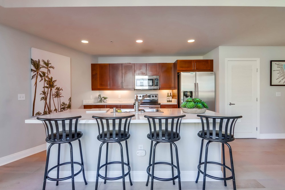 Virtual tour photo 11 of 30 for 253 Tenth Ave UNIT 420