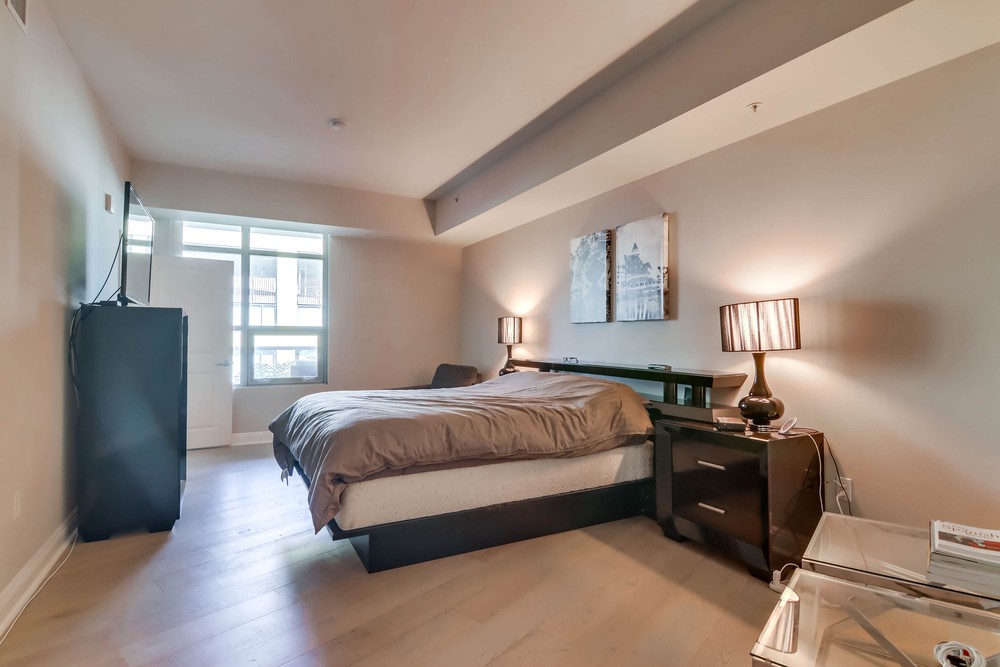 Virtual tour photo 18 of 30 for 253 Tenth Ave UNIT 420