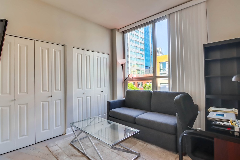 Virtual tour photo 24 of 30 for 253 Tenth Ave UNIT 420