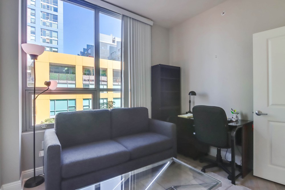 Virtual tour photo 25 of 30 for 253 Tenth Ave UNIT 420