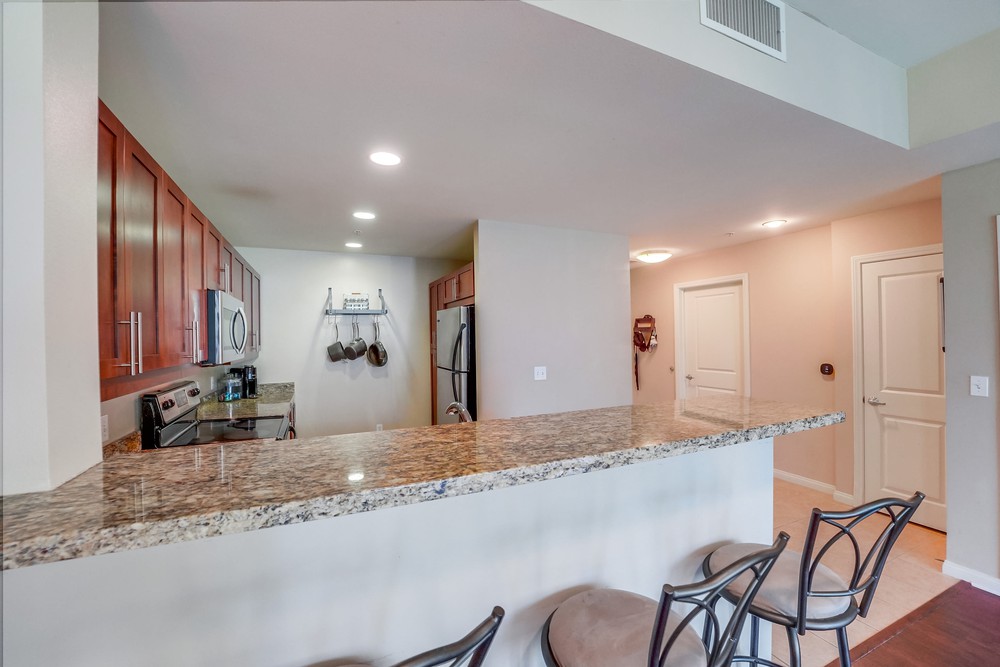 Virtual tour photo 12 of 35 for 253 Tenth Ave UNIT 433