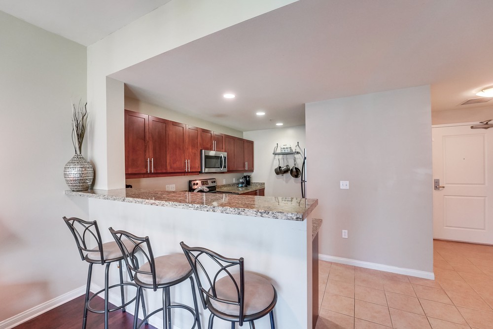 Virtual tour photo 14 of 35 for 253 Tenth Ave UNIT 433