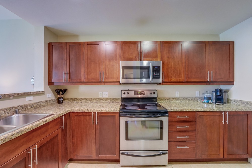 Virtual tour photo 18 of 35 for 253 Tenth Ave UNIT 433