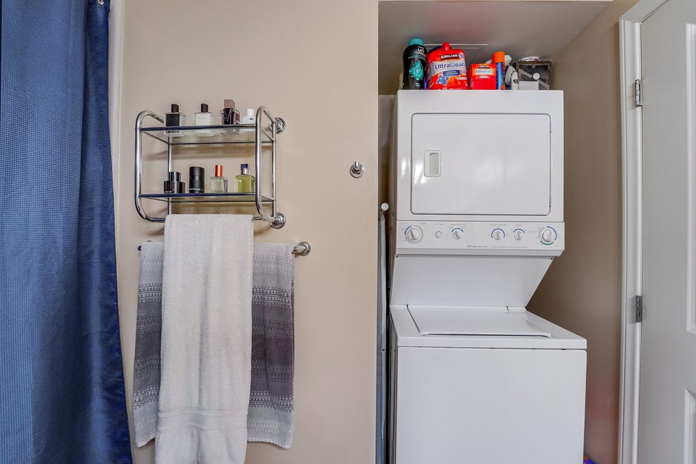Virtual tour photo 36 of 35 for 253 Tenth Ave UNIT 433