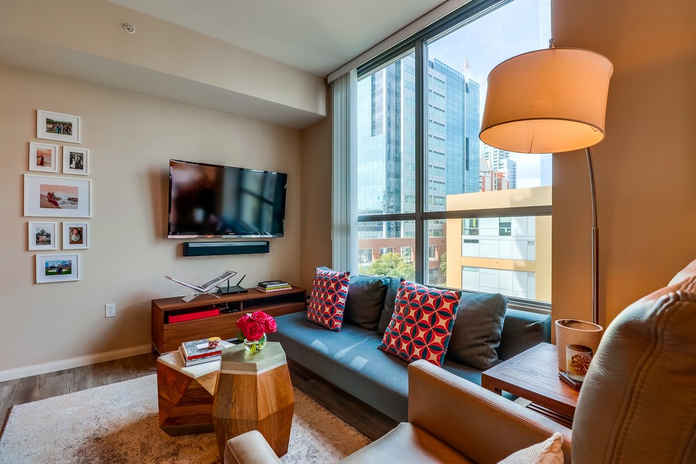 Virtual tour photo 5 of 45 for 253 Tenth Ave UNIT 520