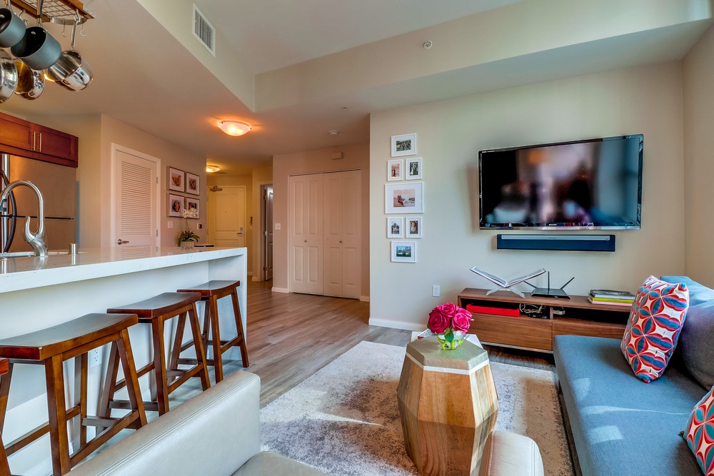 Virtual tour photo 7 of 45 for 253 Tenth Ave UNIT 520