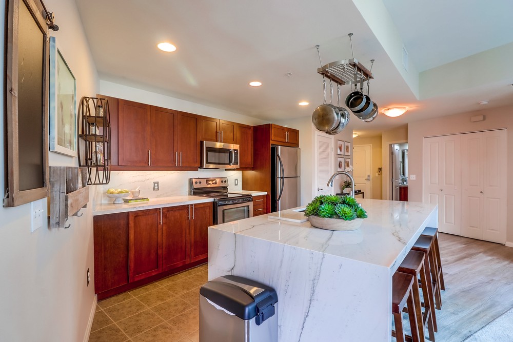 Virtual tour photo 16 of 45 for 253 Tenth Ave UNIT 520