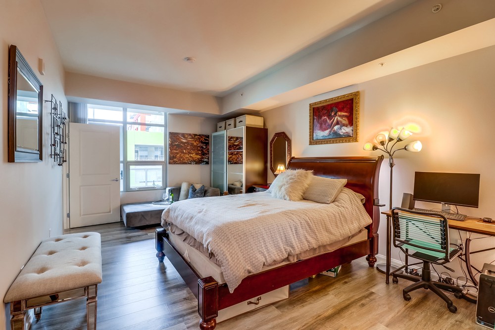 Virtual tour photo 20 of 45 for 253 Tenth Ave UNIT 520