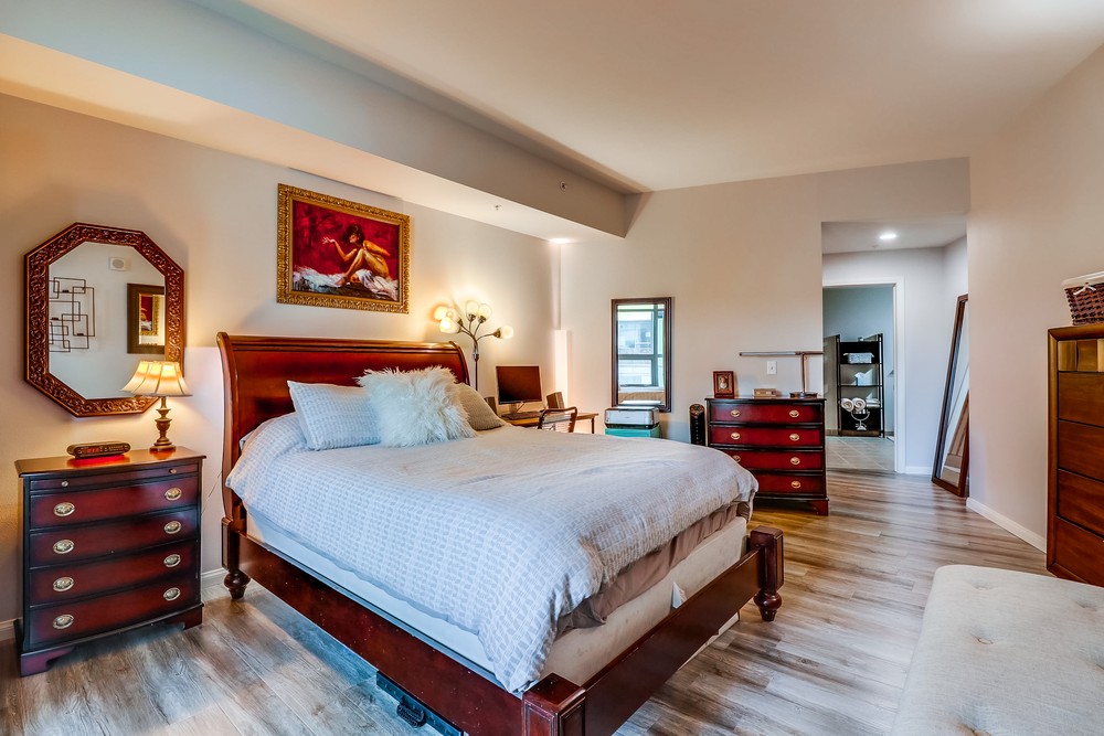 Virtual tour photo 22 of 45 for 253 Tenth Ave UNIT 520