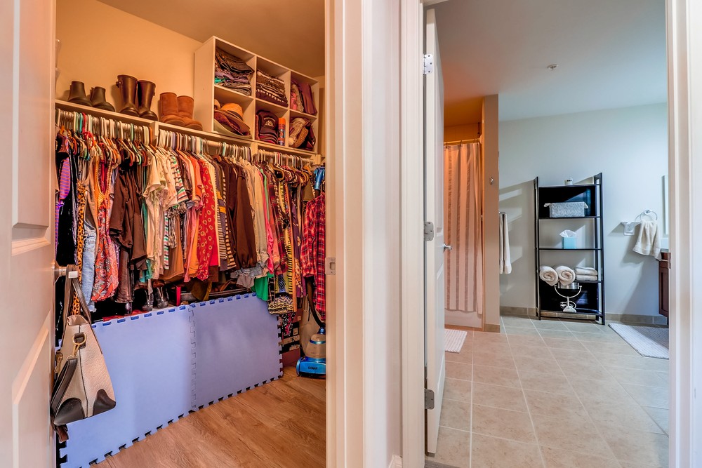 Virtual tour photo 29 of 45 for 253 Tenth Ave UNIT 520