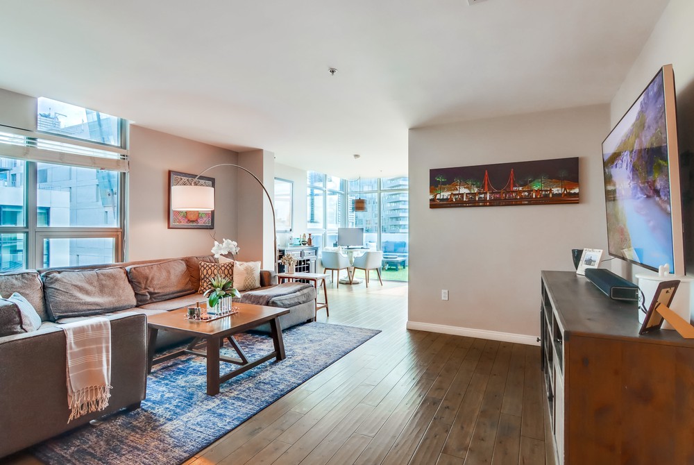 Virtual tour photo 5 of 54 for 253 Tenth Ave UNIT 732