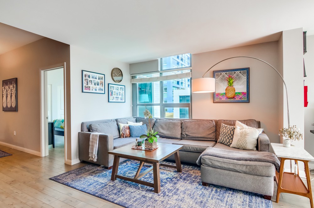 Virtual tour photo 10 of 54 for 253 Tenth Ave UNIT 732