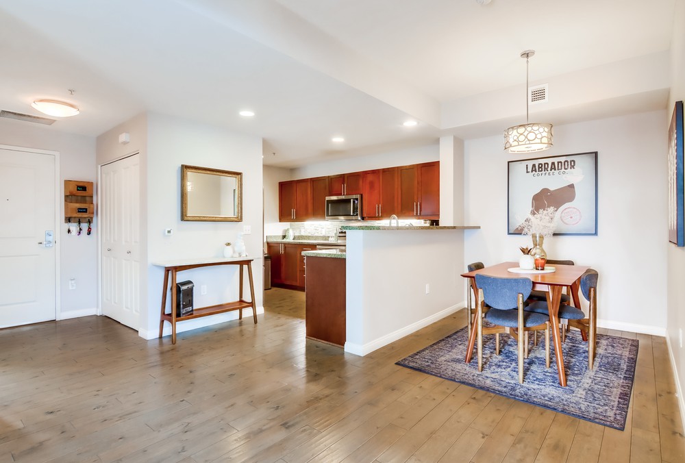 Virtual tour photo 15 of 54 for 253 Tenth Ave UNIT 732