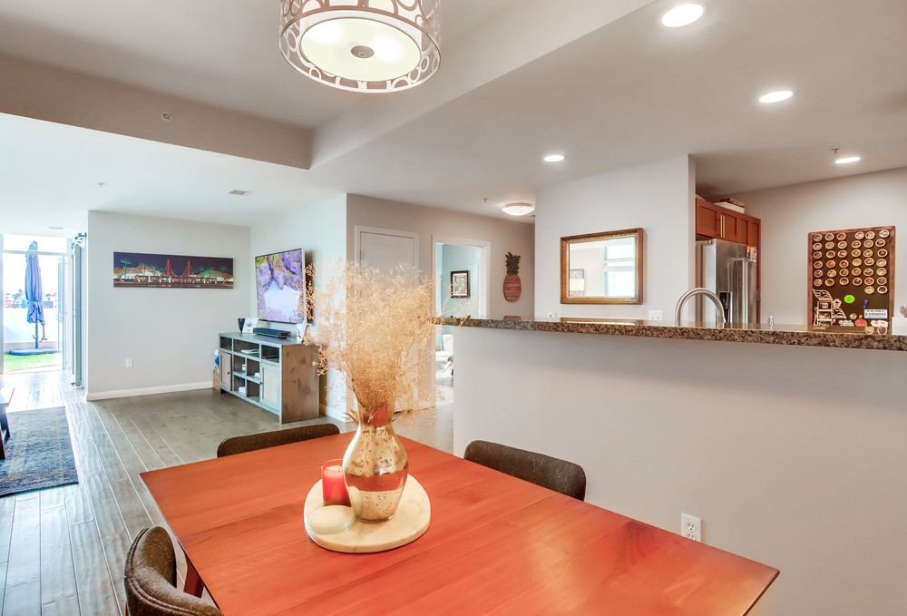 Virtual tour photo 18 of 54 for 253 Tenth Ave UNIT 732