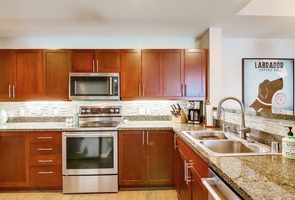 Virtual tour photo 23 of 54 for 253 Tenth Ave UNIT 732