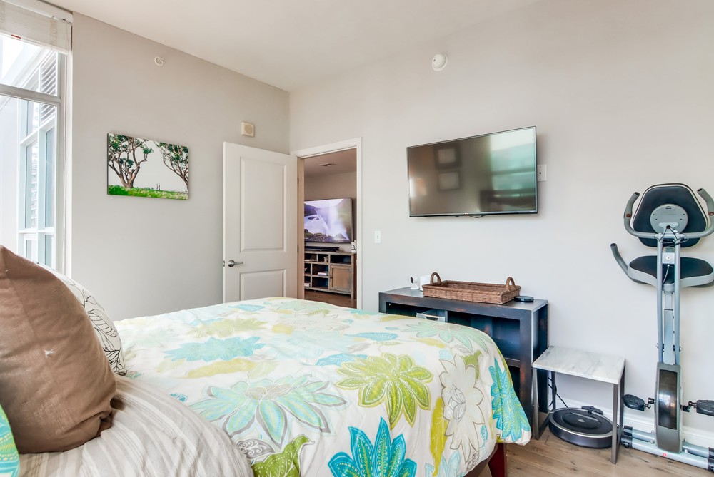 Virtual tour photo 29 of 54 for 253 Tenth Ave UNIT 732