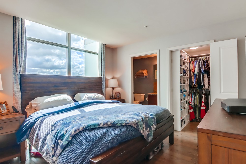 Virtual tour photo 32 of 54 for 253 Tenth Ave UNIT 732