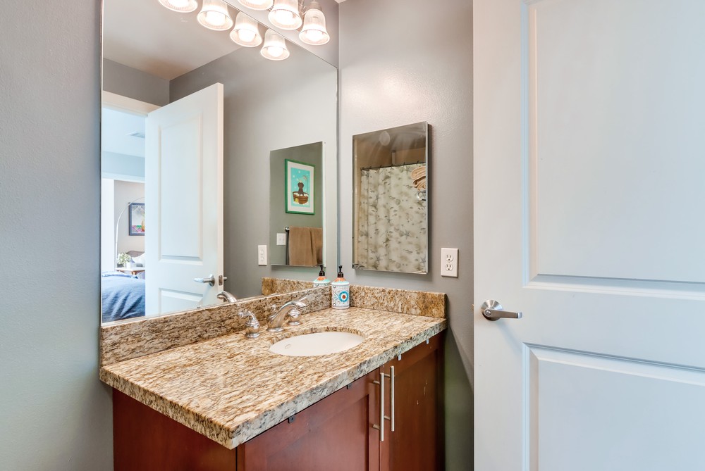 Virtual tour photo 37 of 54 for 253 Tenth Ave UNIT 732