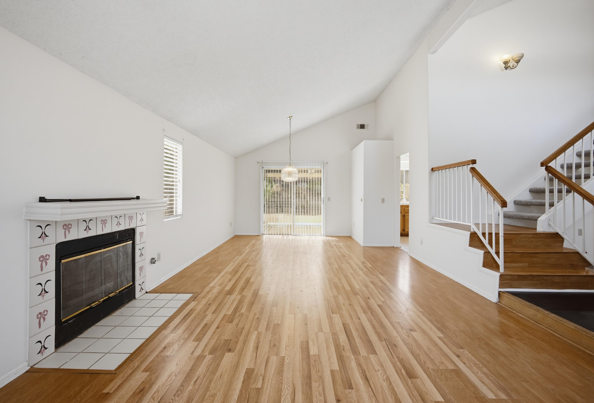 Virtual tour photo 14 of 55 for 25303 Copperleaf Ct