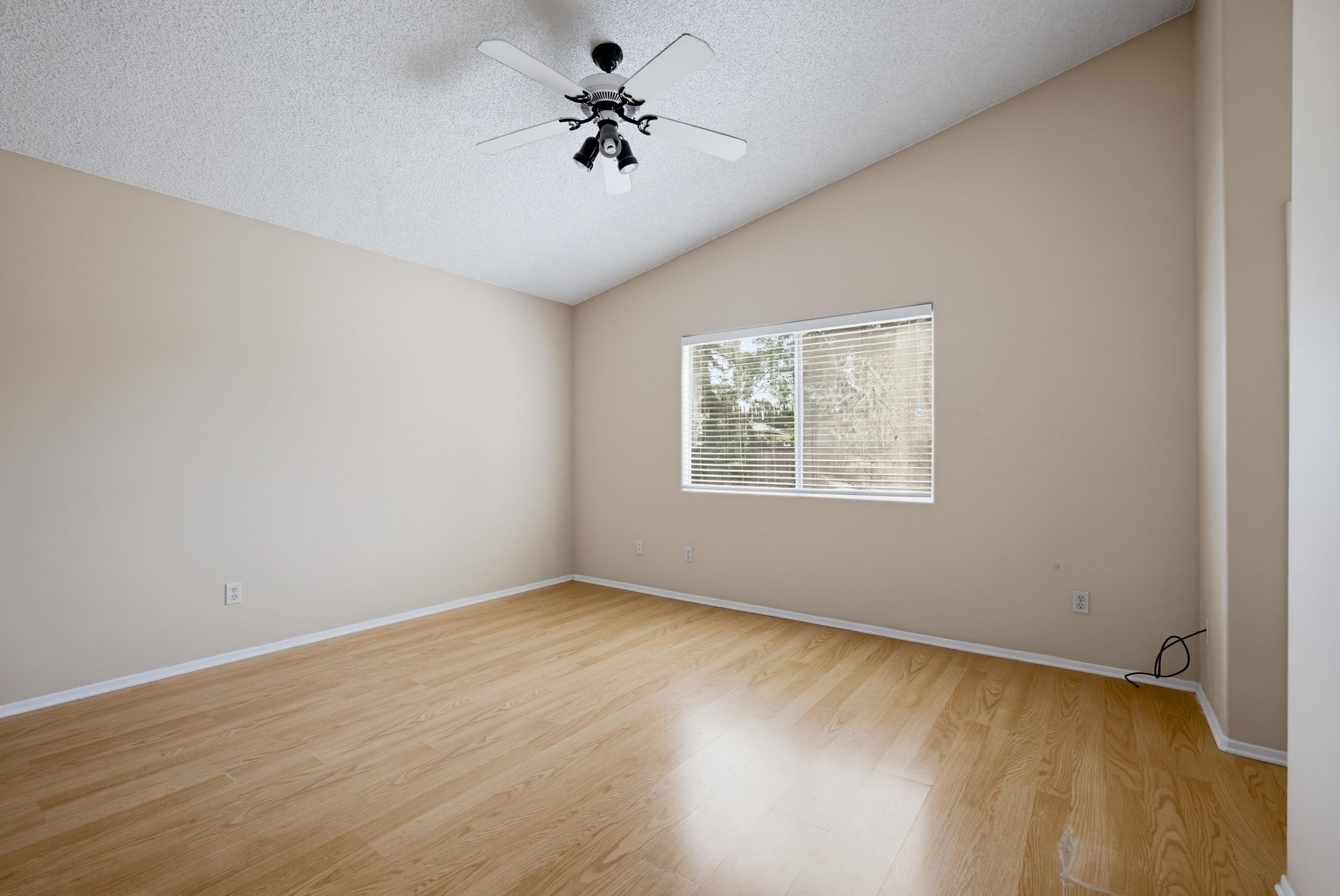 Virtual tour photo 31 of 55 for 25303 Copperleaf Ct